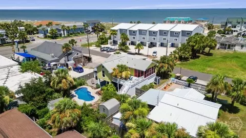 105 Lovell Ave, Tybee Island, GA 31328