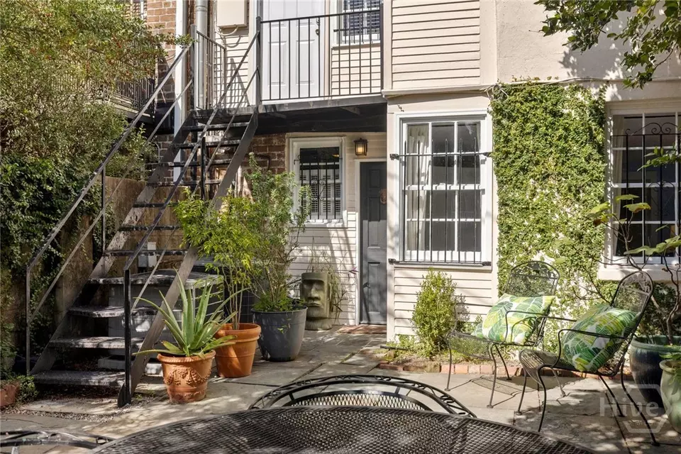 Exterior - 117 W Gaston St, Savannah, GA 31401 photo 3 of 6