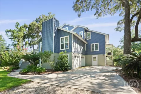 10 Pinetree Rd, Midway, GA 31320