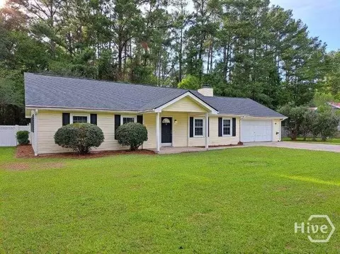 23 Douglas Ct, Bloomingdale, GA 31302
