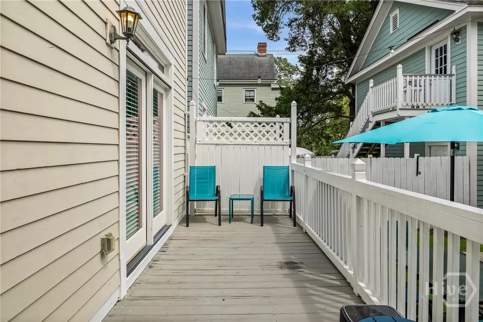 Exterior - 409 E Park Ave, Savannah, GA 31401 photo 3 of 9