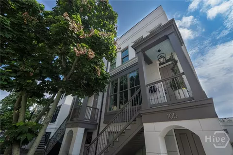 105 E Gordon St, Savannah, GA 31401