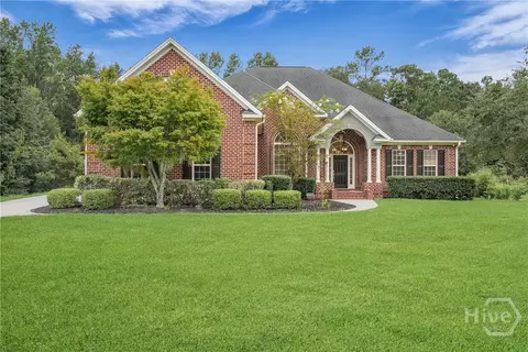 552 Channing Dr, Richmond Hill, GA 31324