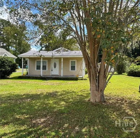 10 N Poplar St, Bloomingdale, GA 31302