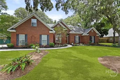 448 Laurenburg Dr, Richmond Hill, GA 31324