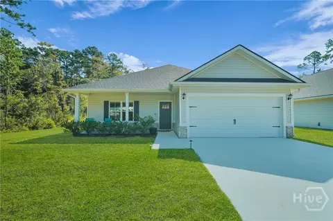 181 Pineland Rd, Midway, GA 31320