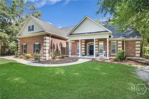 53 Mcneil Trl, Richmond Hill, GA 31324