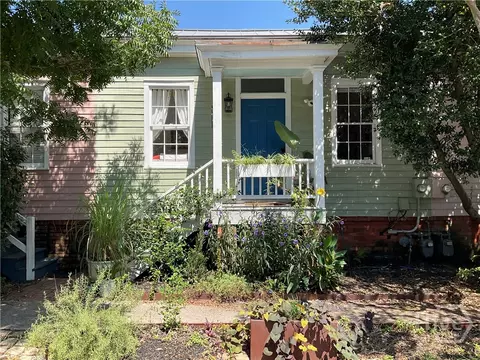 524 E Charlton St, Savannah, GA 31401