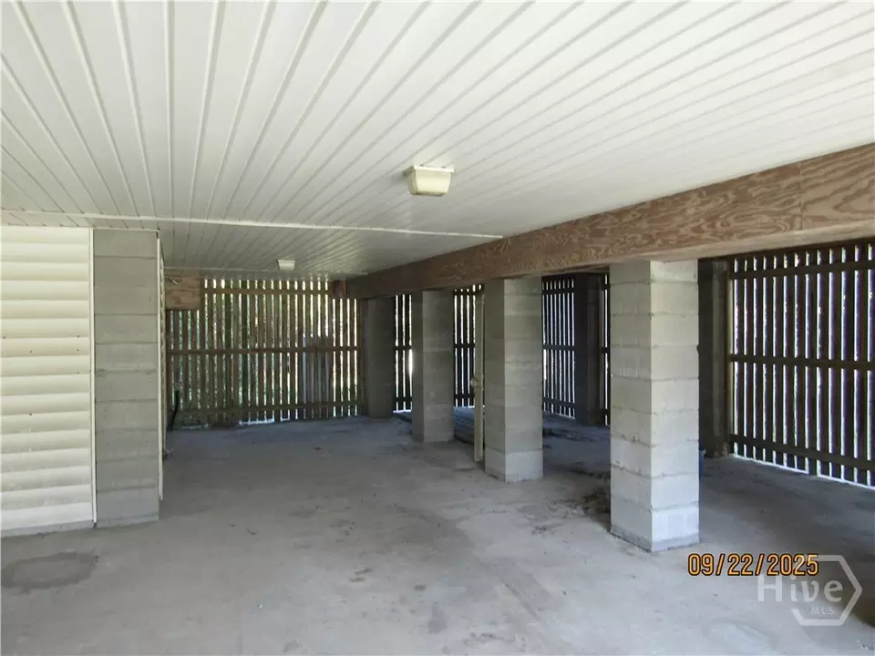 Exterior - 4 Palmwood Ct, Tybee Island, GA 31328 photo 5 of 11
