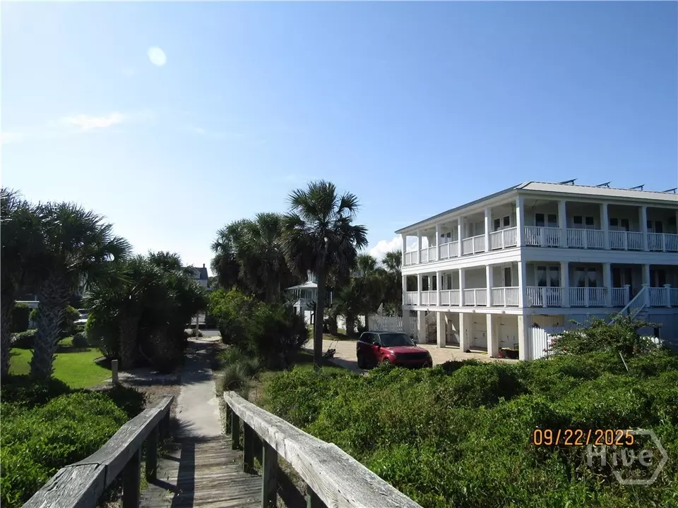 Exterior - 4 Palmwood Ct, Tybee Island, GA 31328 photo 7 of 11