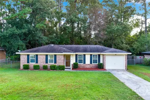 261 Sandpiper Rd, Richmond Hill, GA 31324