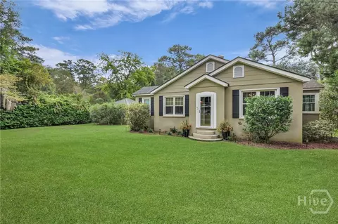 2611 Norwood Ave, Savannah, GA 31406