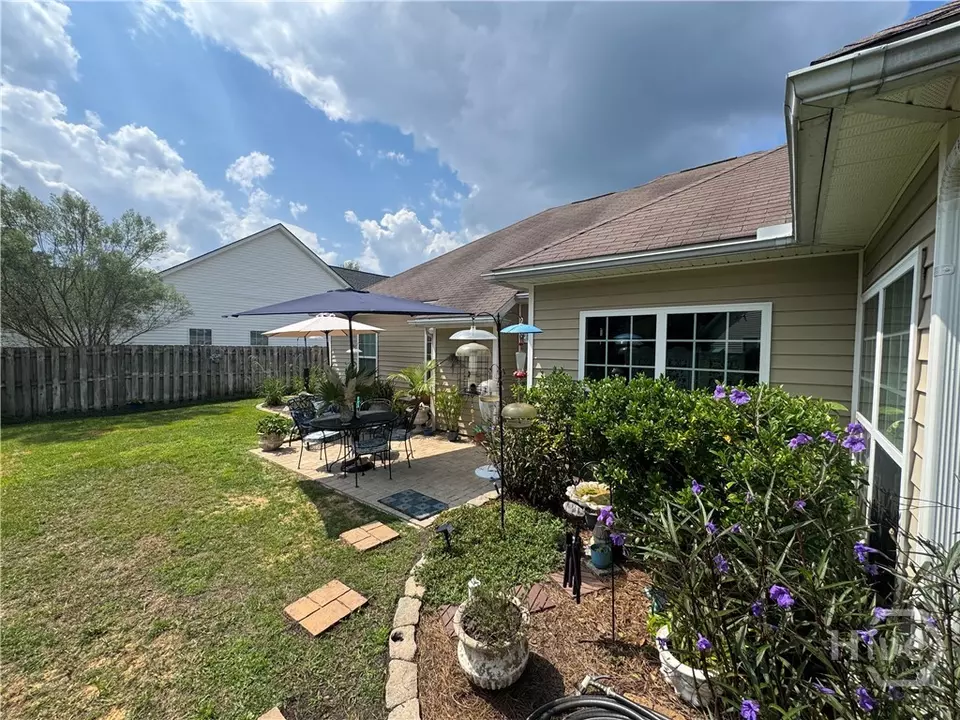 Exterior - 4 N Boulder Cv, Savannah, GA 31419 photo 5 of 6