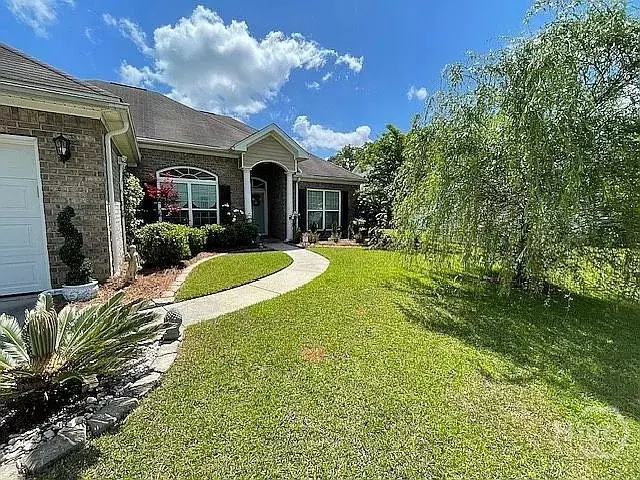 Exterior - 4 N Boulder Cv, Savannah, GA 31419 photo 2 of 6