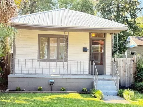 1709 Grove St, Savannah, GA 31401