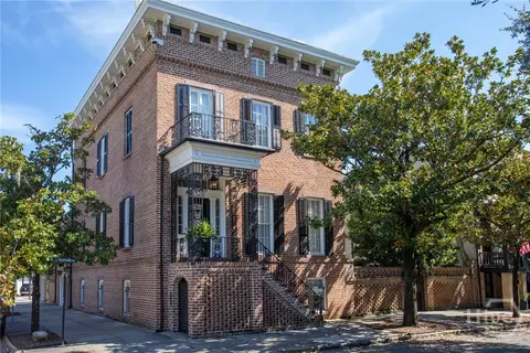 202 E Taylor St, Savannah, GA 31401