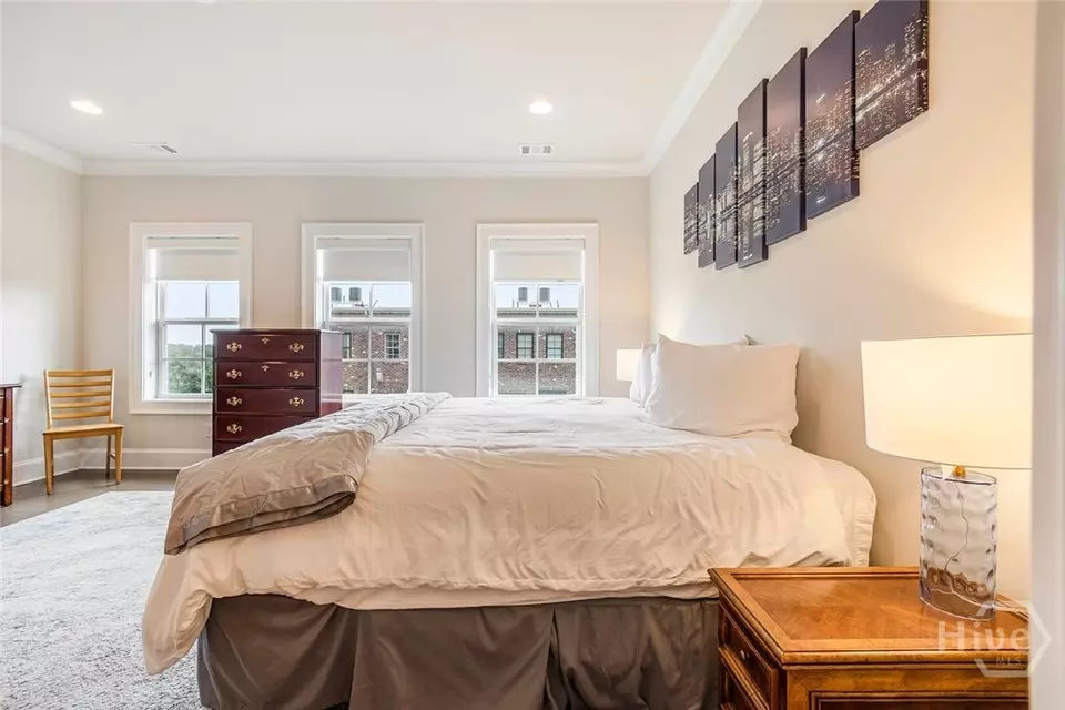 Bedroom - 453 Port St, Savannah, GA 31401 photo 2 of 4