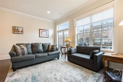 Living - 453 Port St, Savannah, GA 31401 photo 1 of 2