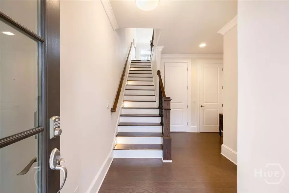 Entry Way - 453 Port St, Savannah, GA 31401 photo 1 of 6