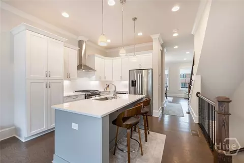 Kitchen - 453 Port St, Savannah, GA 31401 photo 1 of 5