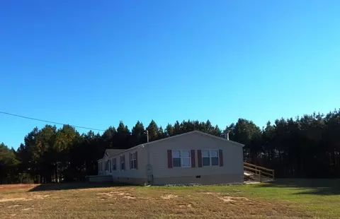 207 Holiday Rd, Washington, GA 30673 photo 1