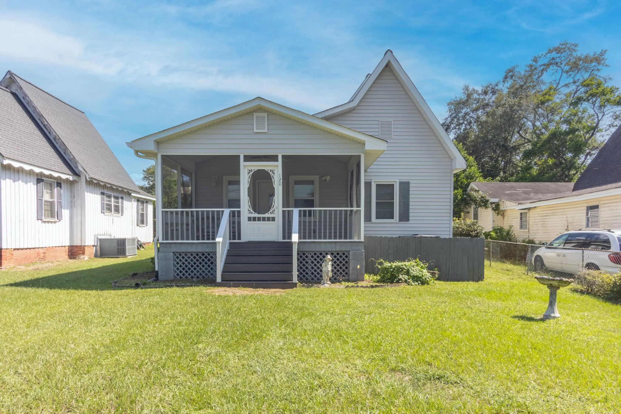 120 PELZER ST  