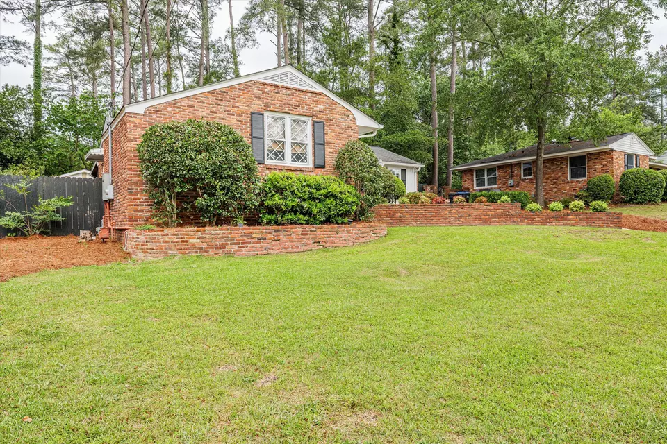 753 Mcclure Dr, Augusta, GA 30909 51 Photos Movoto