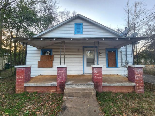 621 NE Horry St, Aiken, SC 29801 - Movoto