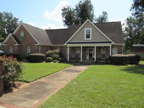 208 Noah Ln, Perry, GA 31069 photo 1
