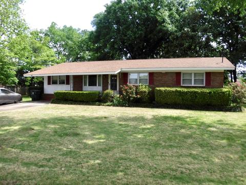 327 E Imperial Cir, Warner Robins, GA 31093 photo 1