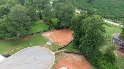 118 Constance Ct, Perry, GA 31069