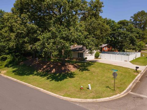 120 Crestwood Cir, Centerville, GA 31028 photo 1