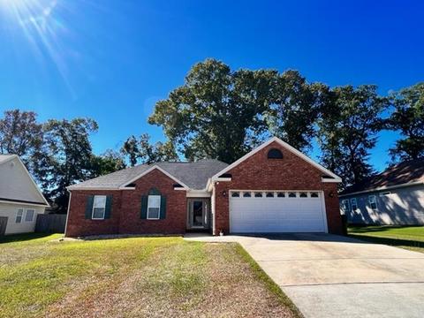 607 Sark, Warner Robins, GA 31088 photo 1