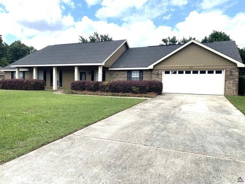 111 Pine Bluff Dr, Warner Robins, GA 31088 photo 1