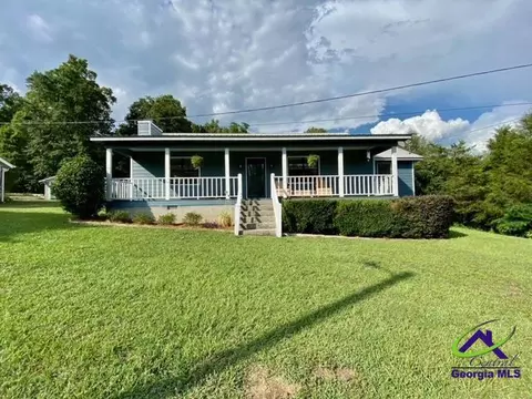 6285 Davis Rd, Macon, GA 31217 photo 1