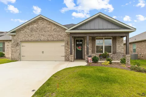 212 Barnyard Way, Perry, GA 31069 photo 1