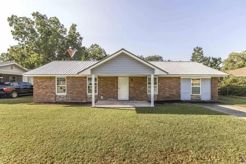 112 Cascade Cir, Dublin, GA 31021