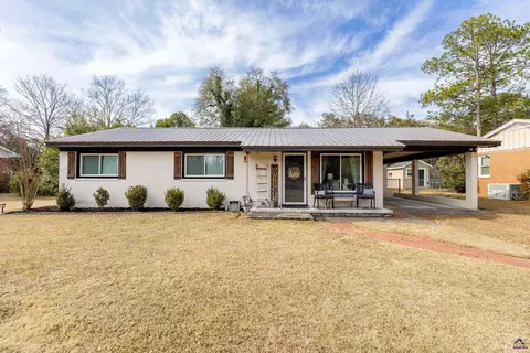 705 Hillcrest Ave, Perry, GA 31069 photo 1