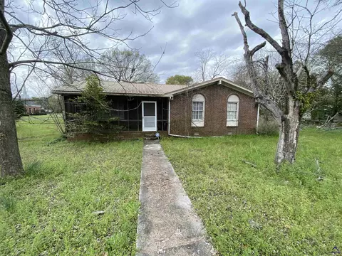301 Macon St, Oglethorpe, GA 31068 photo 1