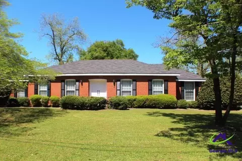 1707 Greystone Rd, Dublin, GA 31021