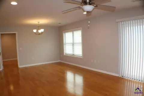 203 Westview Dr, Dublin, GA 31021 photo 8