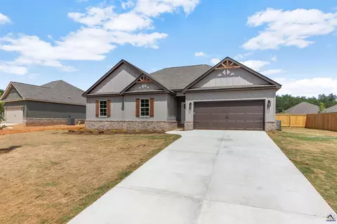 118 Hampton Chase, Perry, GA 31069 photo 1