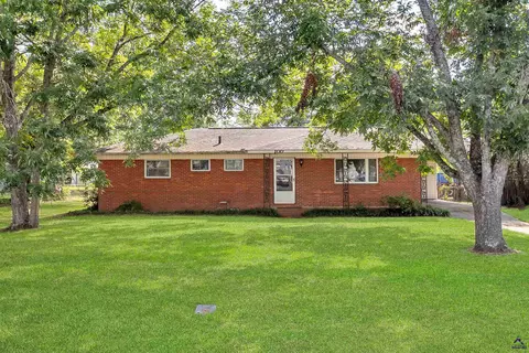 100 Arnold St, Centerville, GA 31028 photo 1