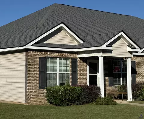 110 Charter Ct, Centerville, GA 31028 photo 1