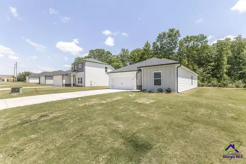124 Monroe Ct, Byron, GA 31008 photo 1