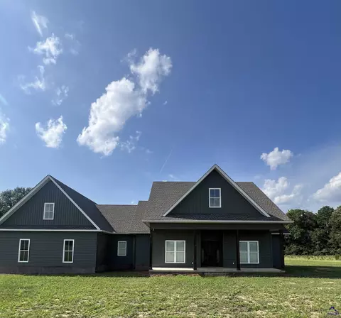 2203 Old Macon Rd, Montrose, GA 31065