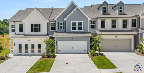 105 Milledge Commons Dr, Milledgeville, GA 31061