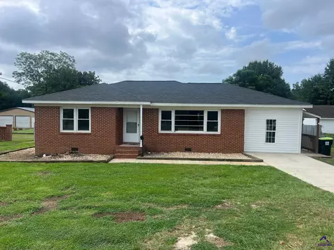 1005 Green St, Warner Robins, GA 31093