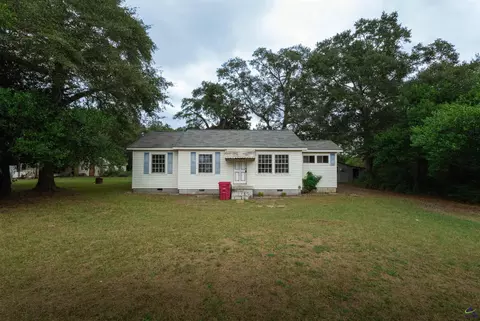 2165 Griffin Rd, Macon, GA 31216