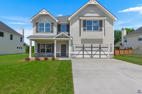 5387 Felles Way, Forsyth, GA 31029